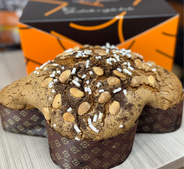 Colomba Albicocca e Caffè